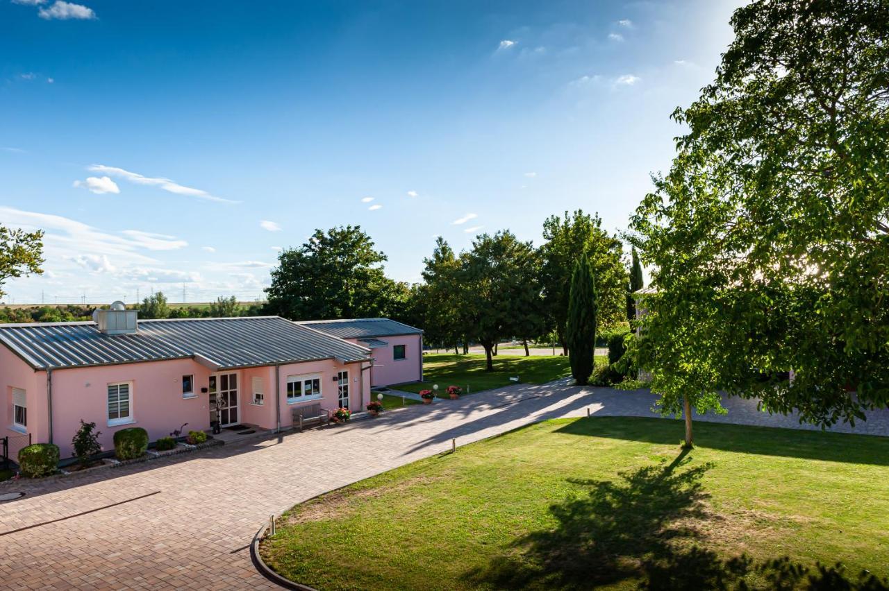 Landgut Schill Hotel Osthofen Eksteriør billede