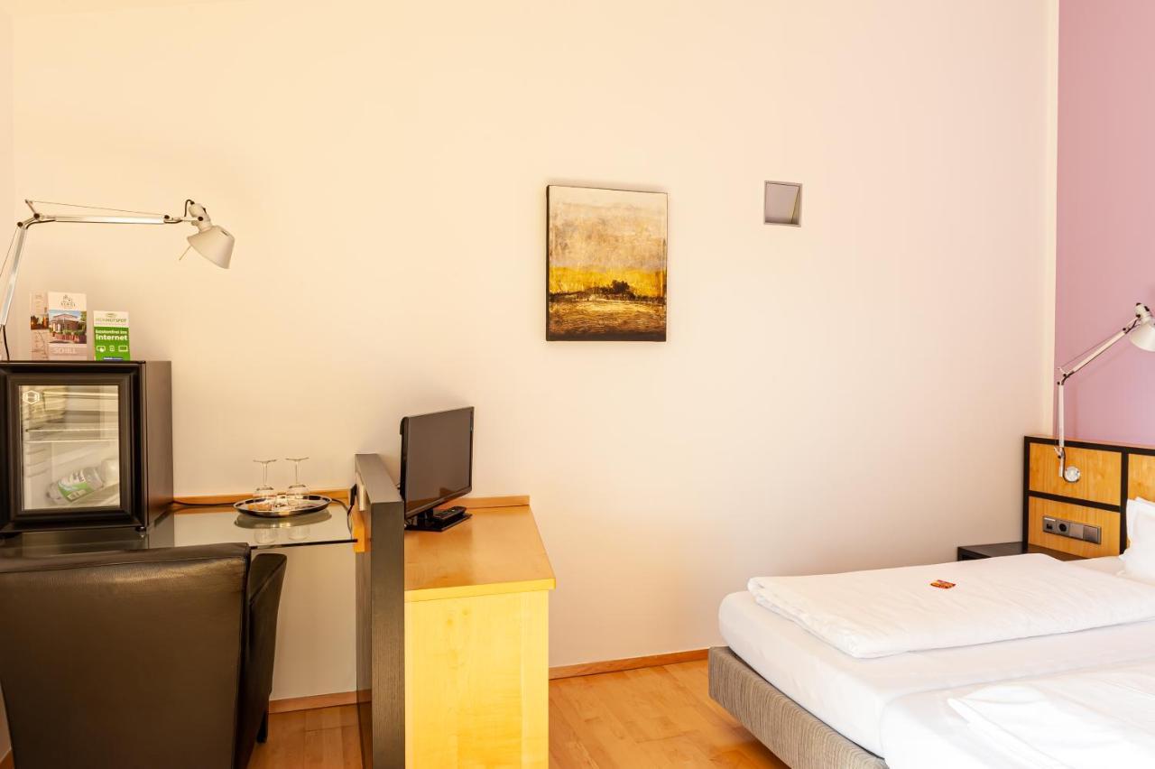Landgut Schill Hotel Osthofen Eksteriør billede