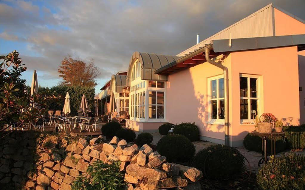 Landgut Schill Hotel Osthofen Eksteriør billede